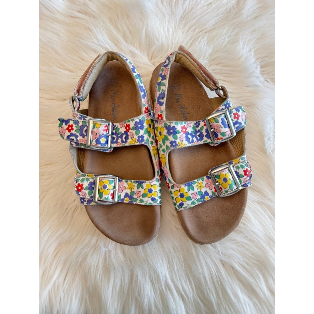 Mini Boden size 33 or 1.5 floral sandals